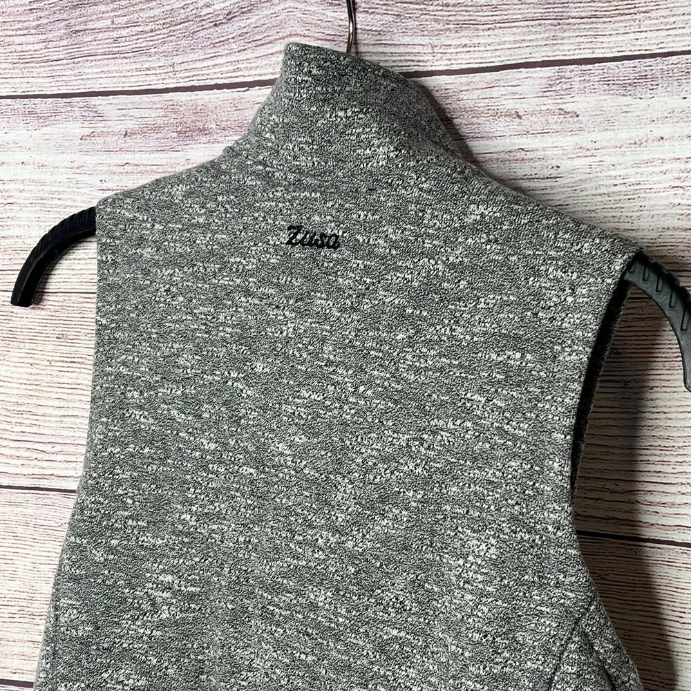 Zusa Women's Midtown Gray Fleece Zipper Vest Logo Size Small New - Picture 11 of 12